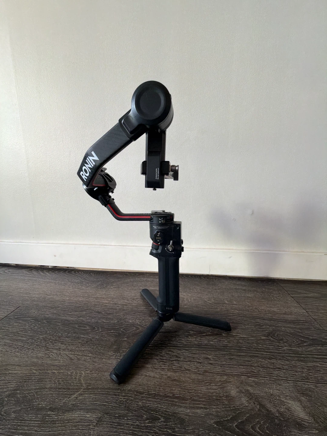 DJI Ronin RS 2 Gimbal – Excellent Condition – Complete Box - photo 4