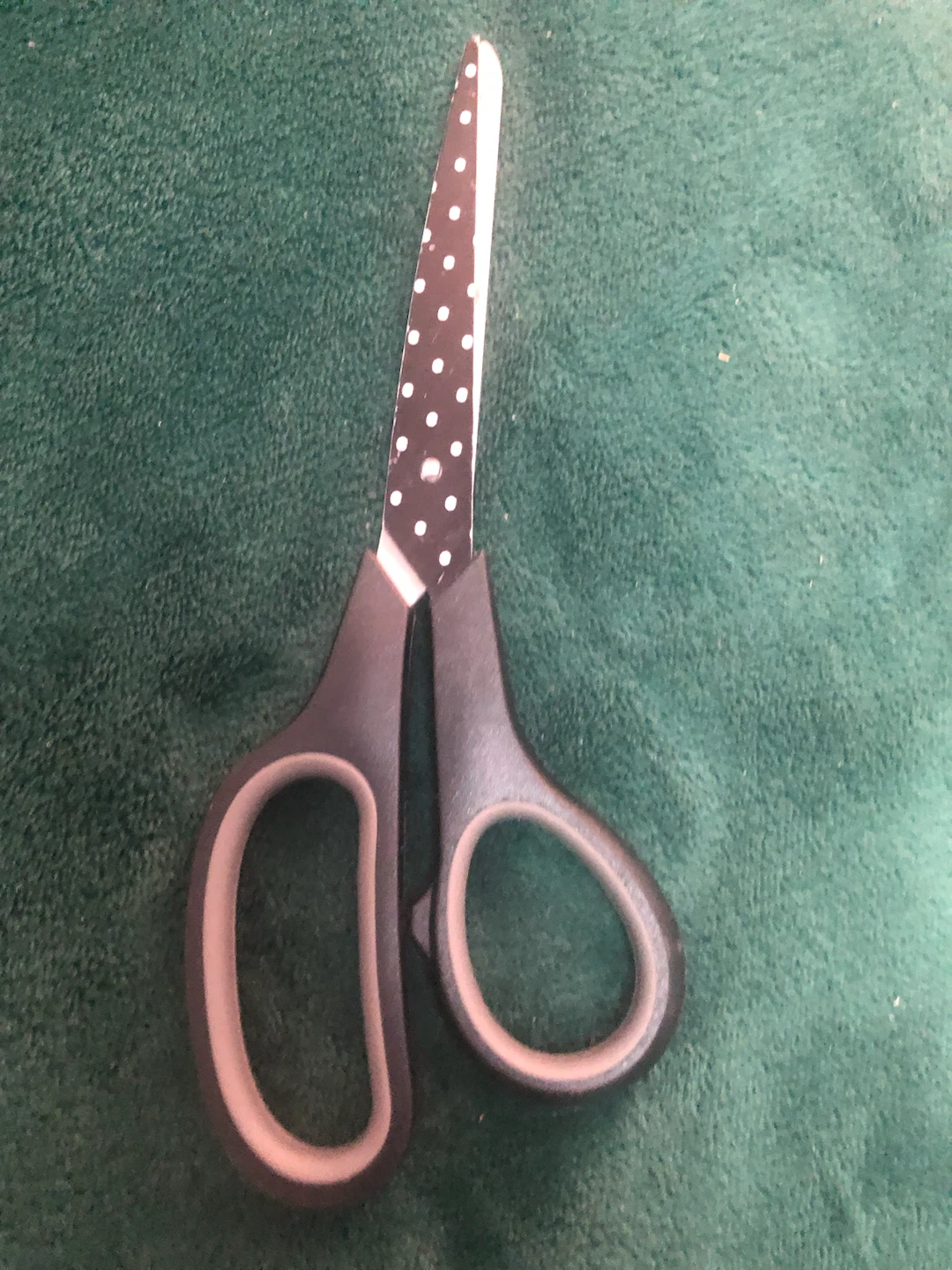 Polka Dot Pattern Scissors