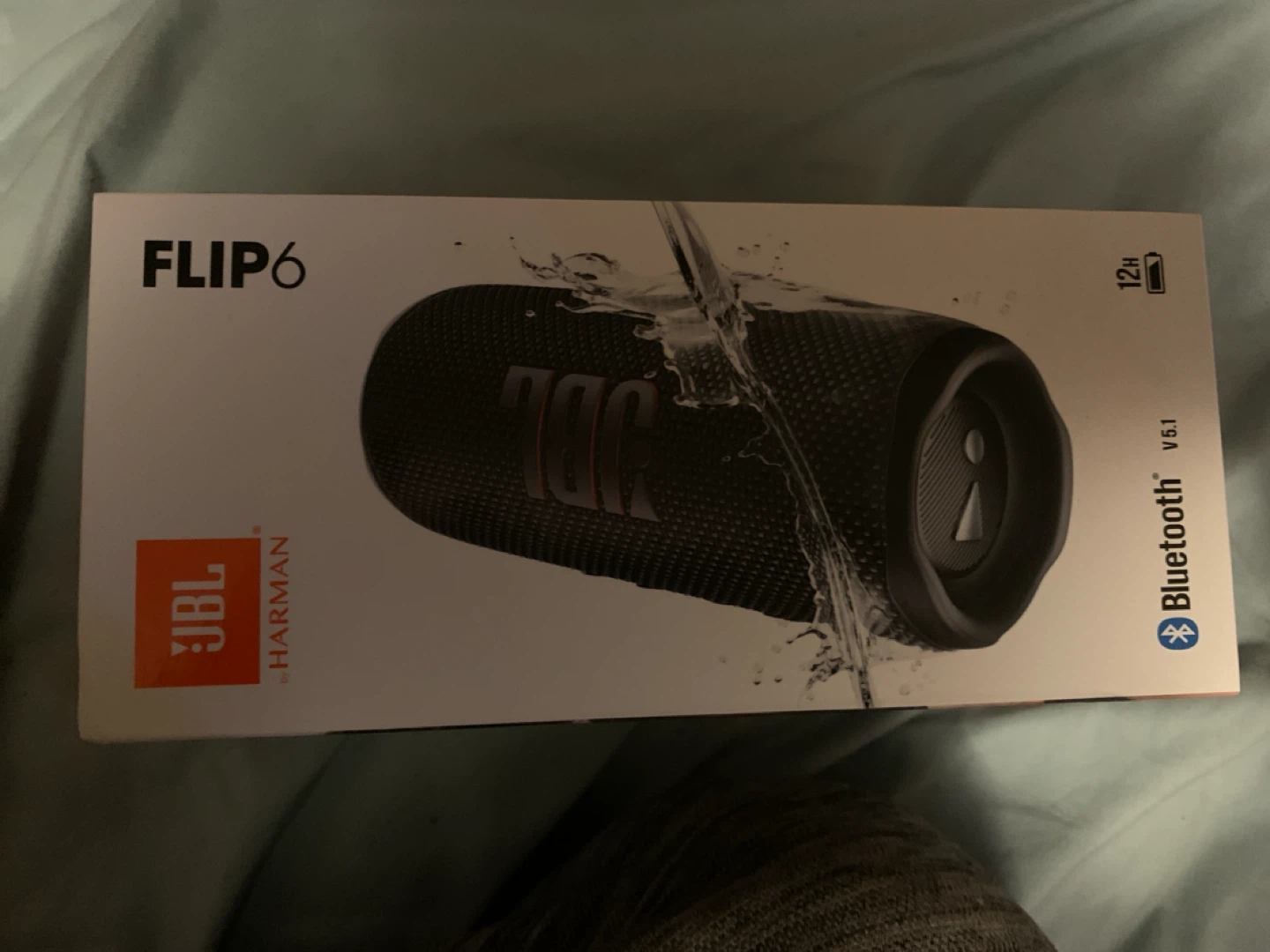 JBL Flip 6 Portable Bluetooth Speaker