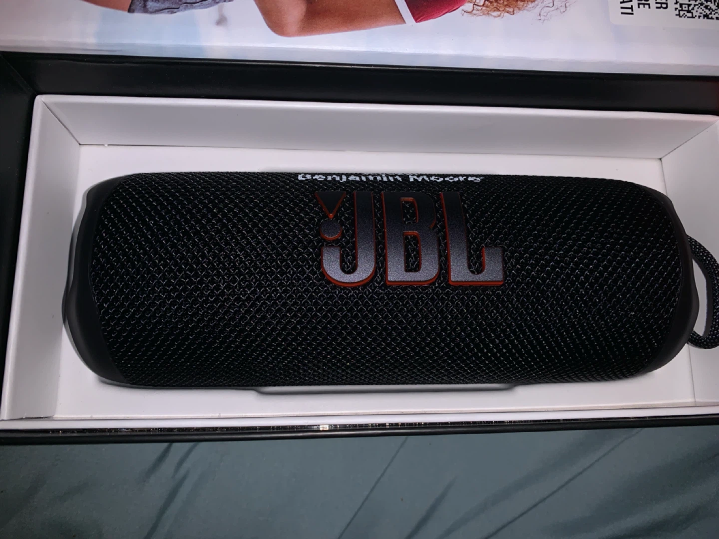 JBL Flip 6 Portable Bluetooth Speaker - photo 2
