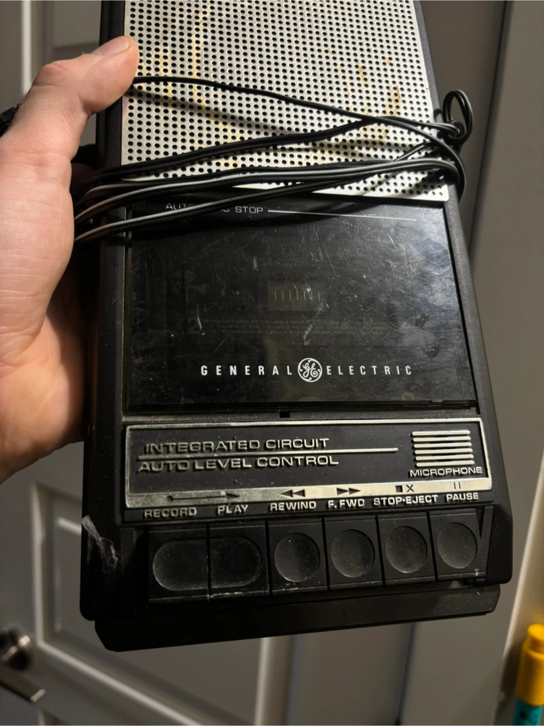 General Electric 3-5015D Cassette Recorder - photo 2