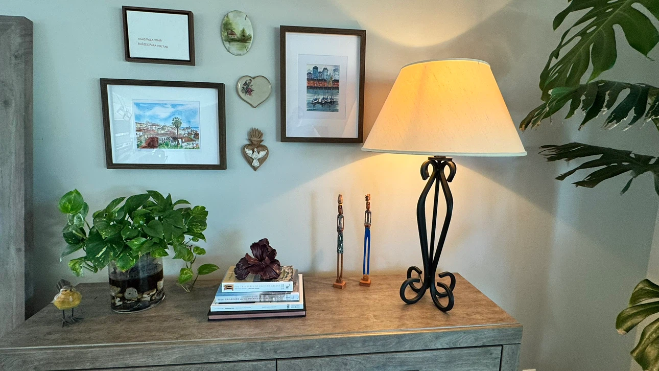 Black Wrought Iron Table Lamp - photo 4