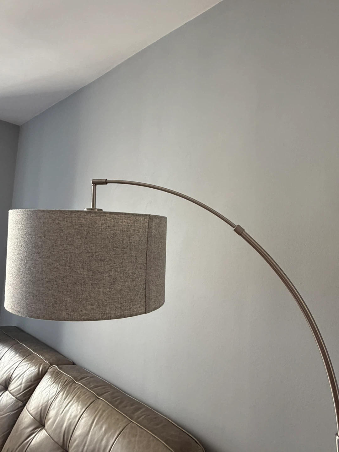 Arched Floor Lamp with Beige Shade - photo 3