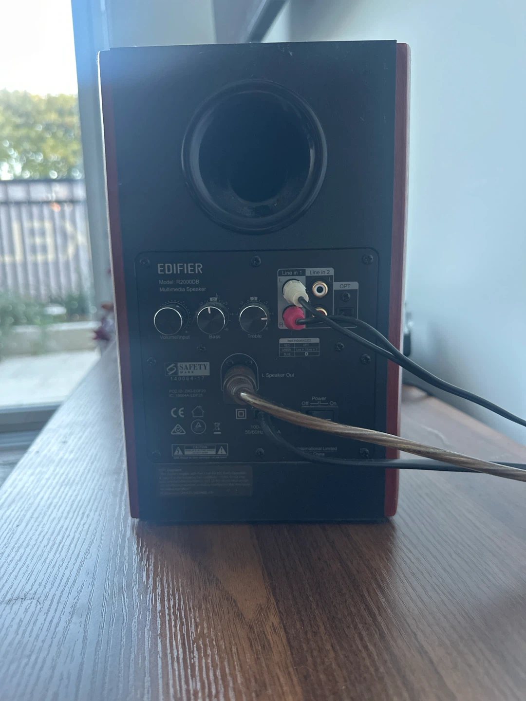 Edifier R2000DB Bookshelf Speakers - photo 3