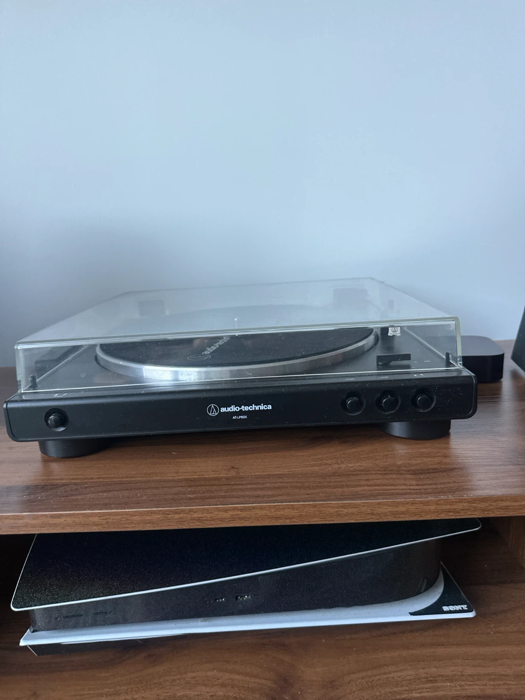 Audio-Technica AT-LP60X Turntable - photo 2