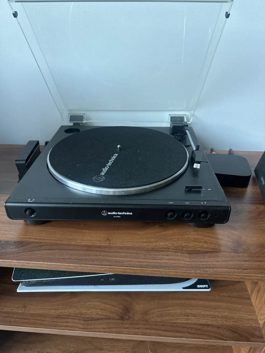 Audio-Technica AT-LP60X Turntable - photo 3