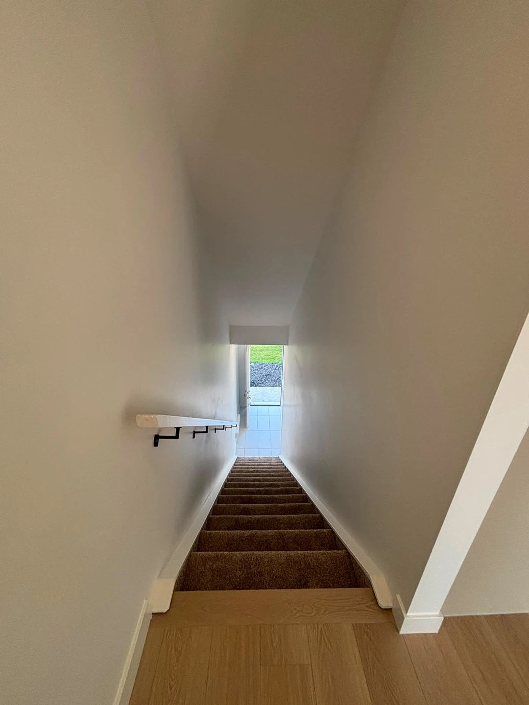PRIVATE ROOM AVAILABLE FOR RENT - photo 3