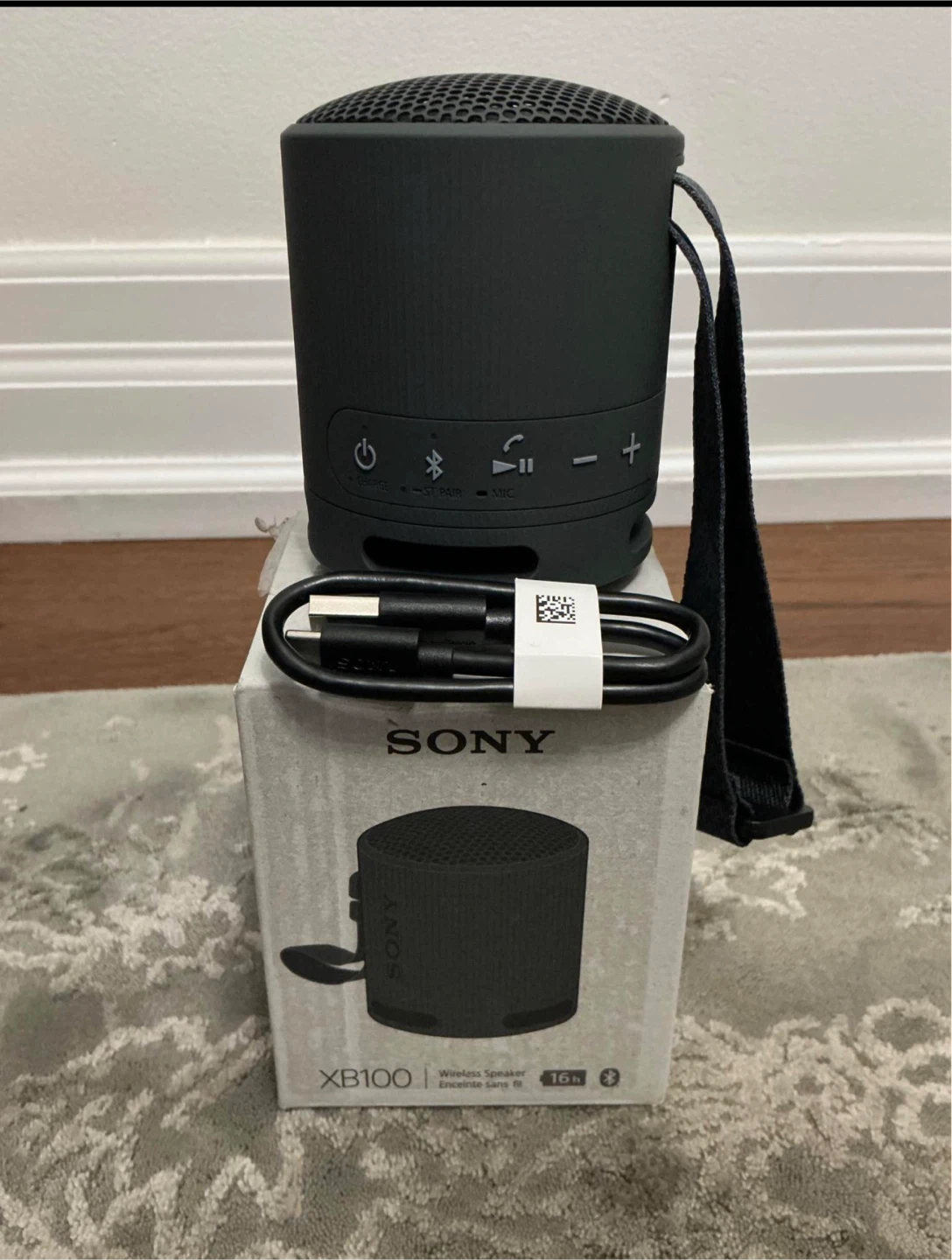 Sony XB100 Wireless Speaker - photo 2