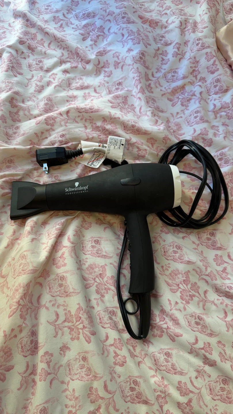 Schwarzkopf Professional Hair Dryer