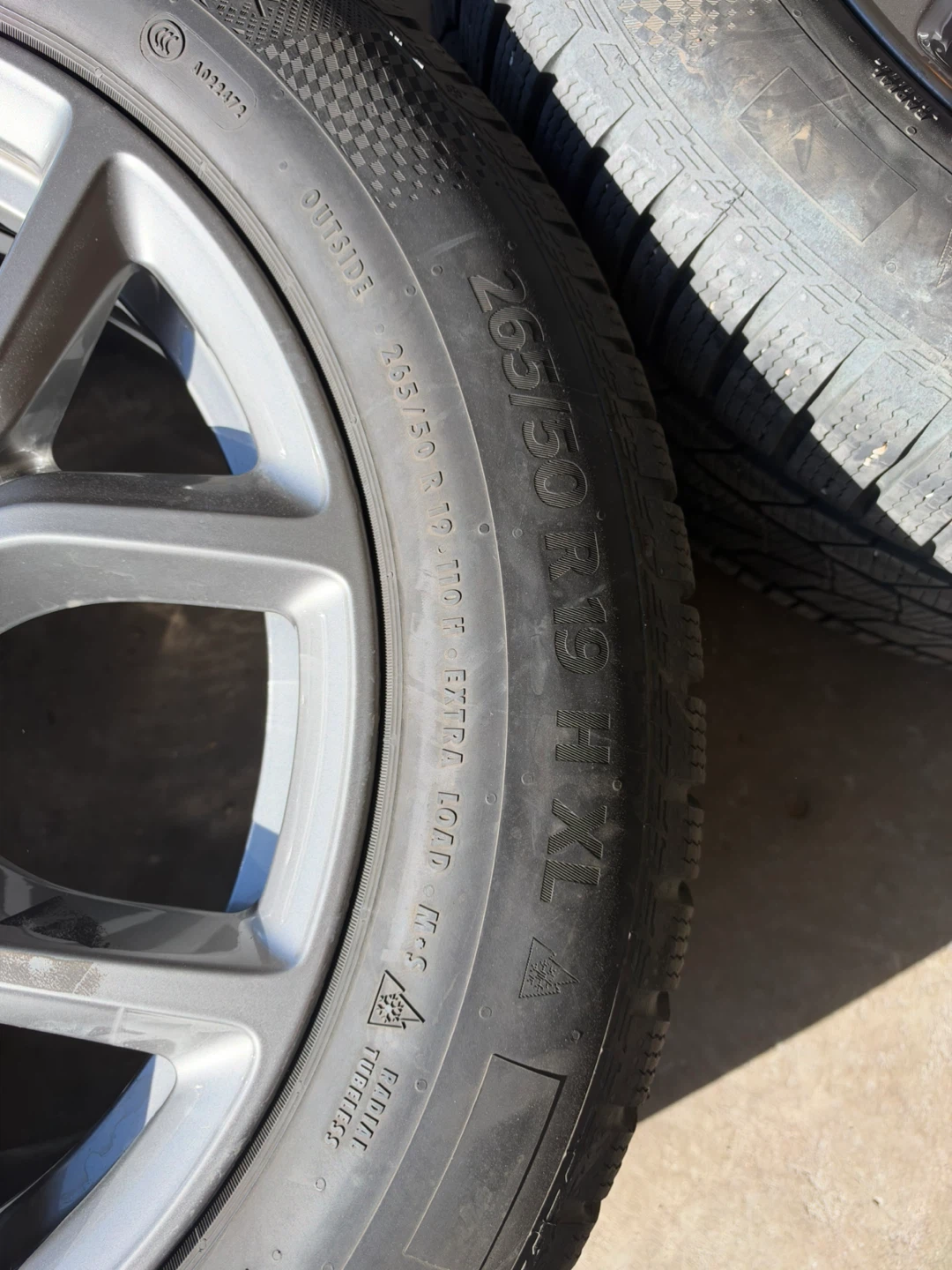 Set of 4 BMW Winter Tires and Rims - photo 2