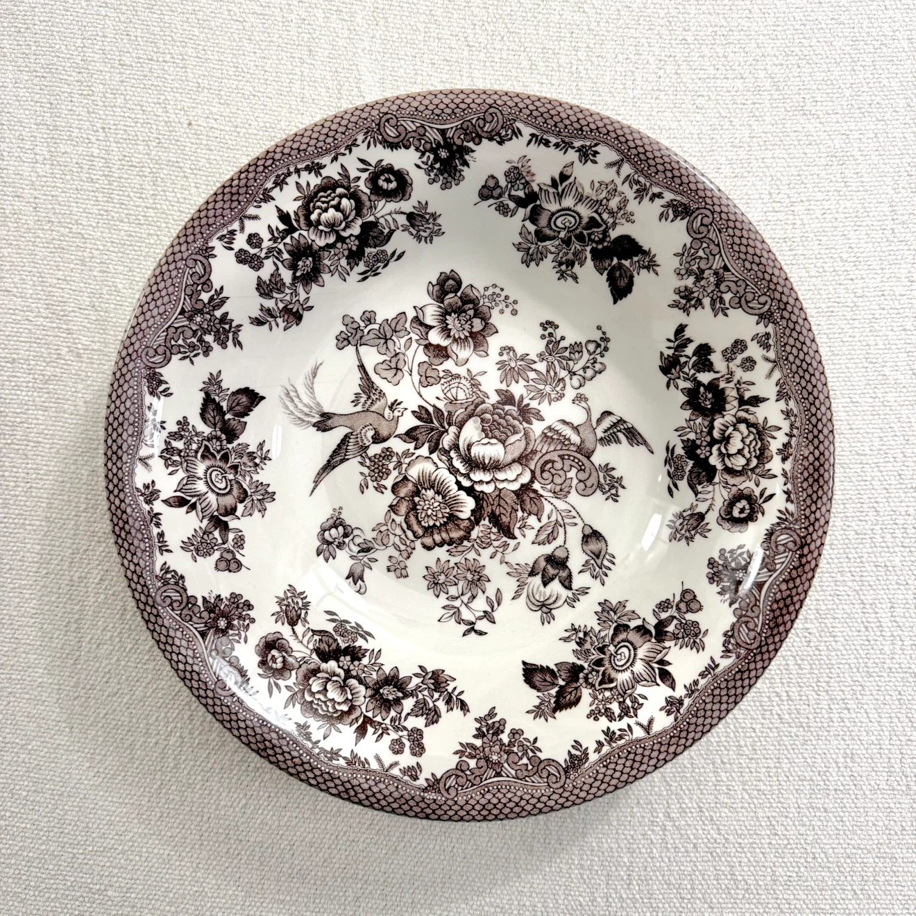 Royal Stafford brown/white Asiatic Pheasant large serving bowl