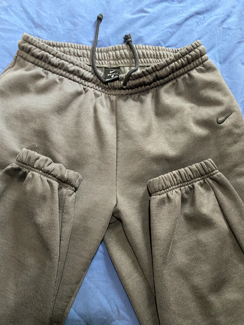 Nike Dri-FIT Joggers - Grey - Size Large - photo 3
