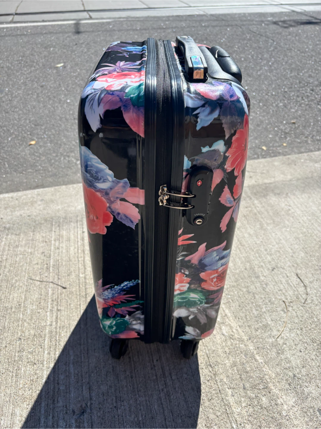 Guess floral hard-shell carry-on suitcase - photo 3