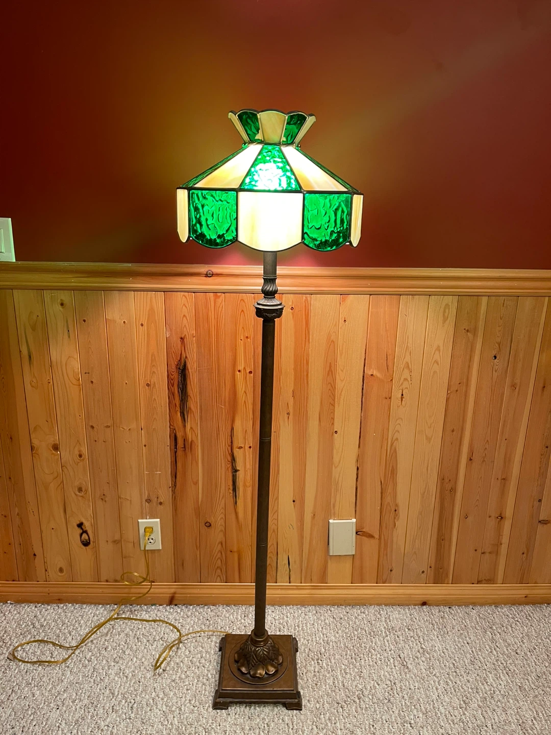 A beautiful vintage Tiffany Style stained glass floor lamp