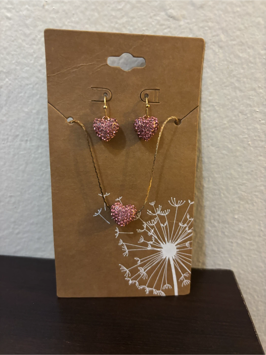 NEW-Pink Heart Jewelry Set