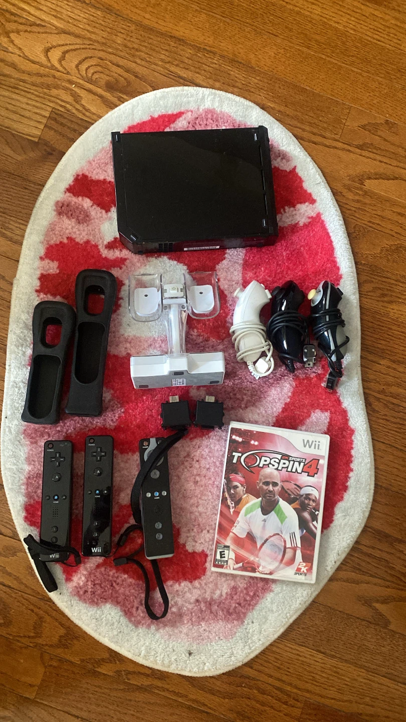 Nintendo Wii Console Bundle with Accessories