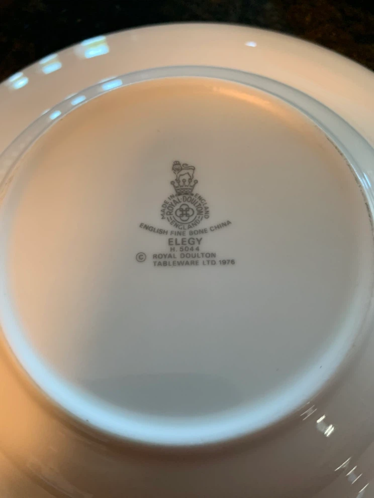 Royal Doulton "Elegy” Fine Bone China" (H 5044) Fine - photo 4