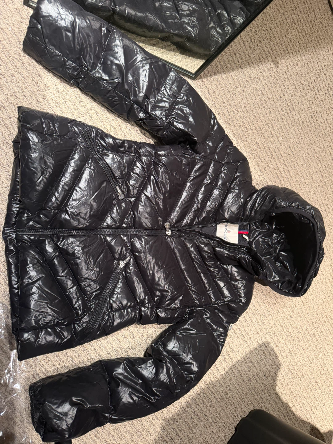 Moncler black down jacket with hood - photo 3