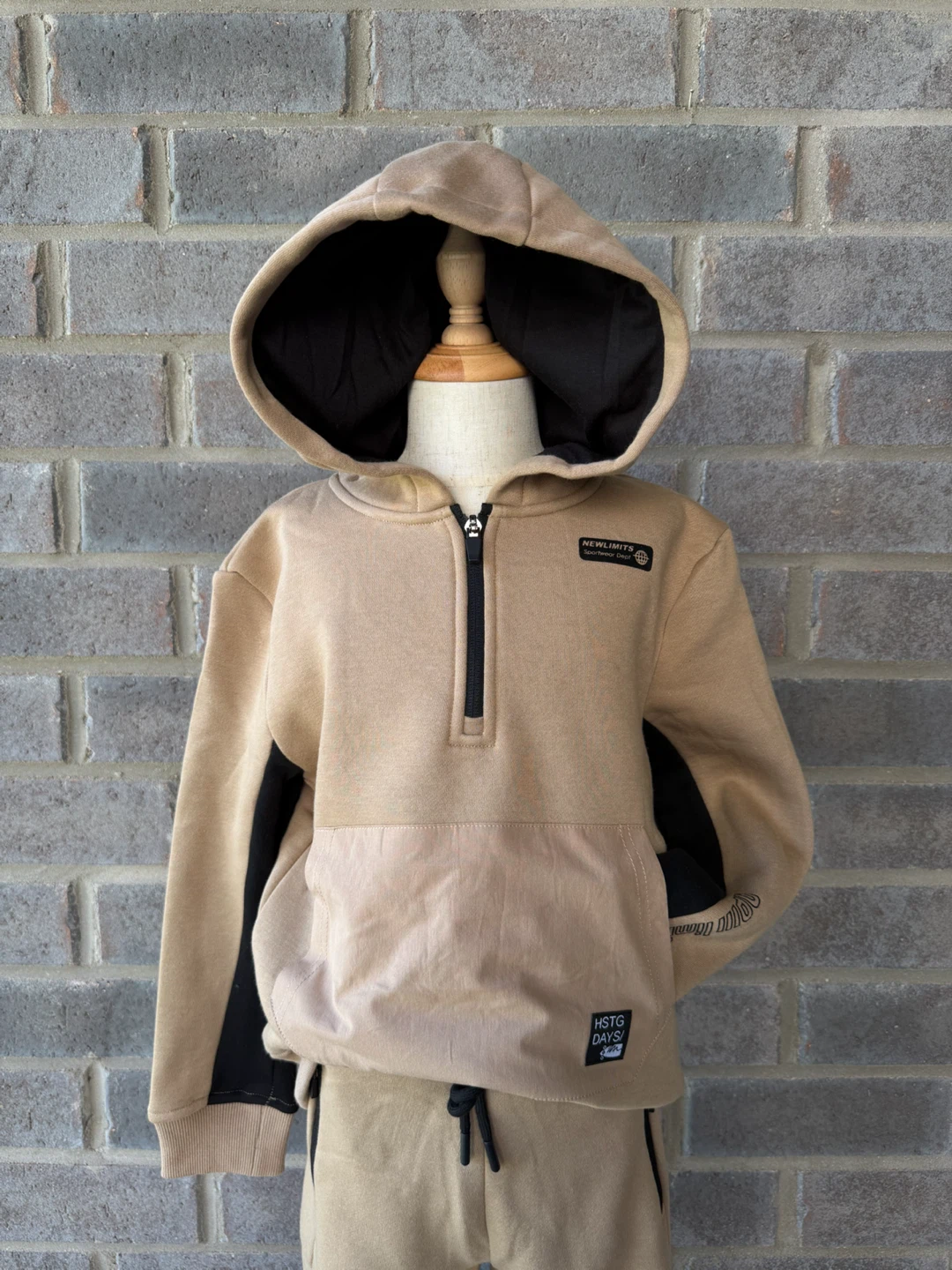 Boys’ 2-Piece Hoodie & Jogger Set - Beige/Black –  New - photo 2