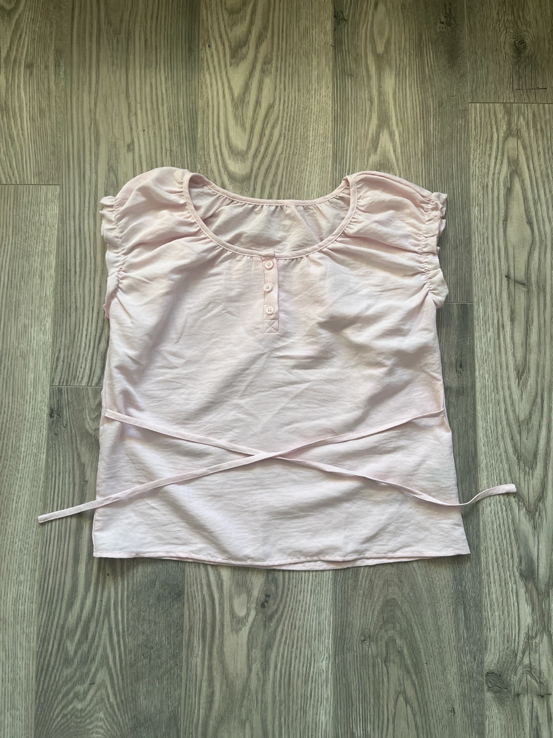 Shein Light pink adjustable button-up top