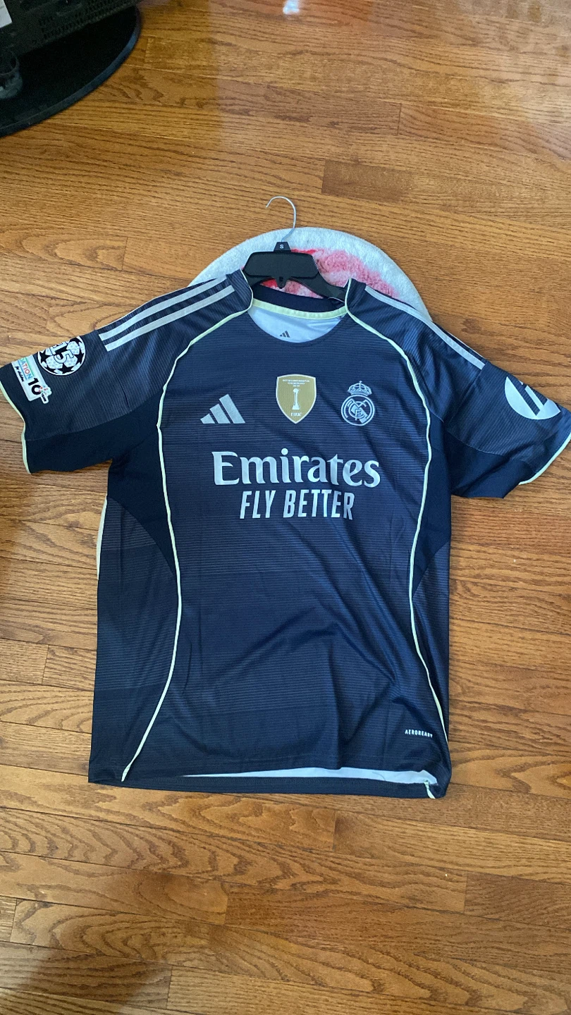 Real Madrid Mbappé 10 Jersey