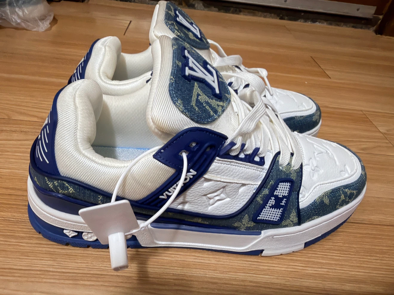 Louis Vuitton Trainer Sneakers - photo 2