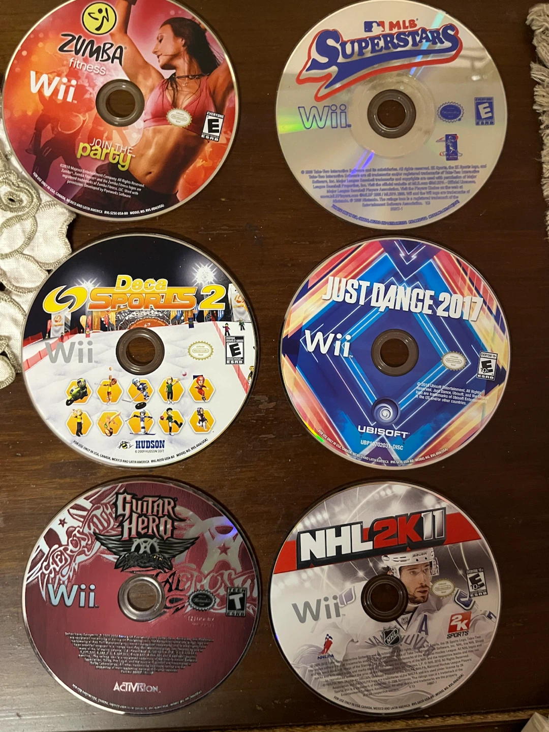 Nintendo Wii Complete Bundle + 2 Games of Your Choice - photo 5