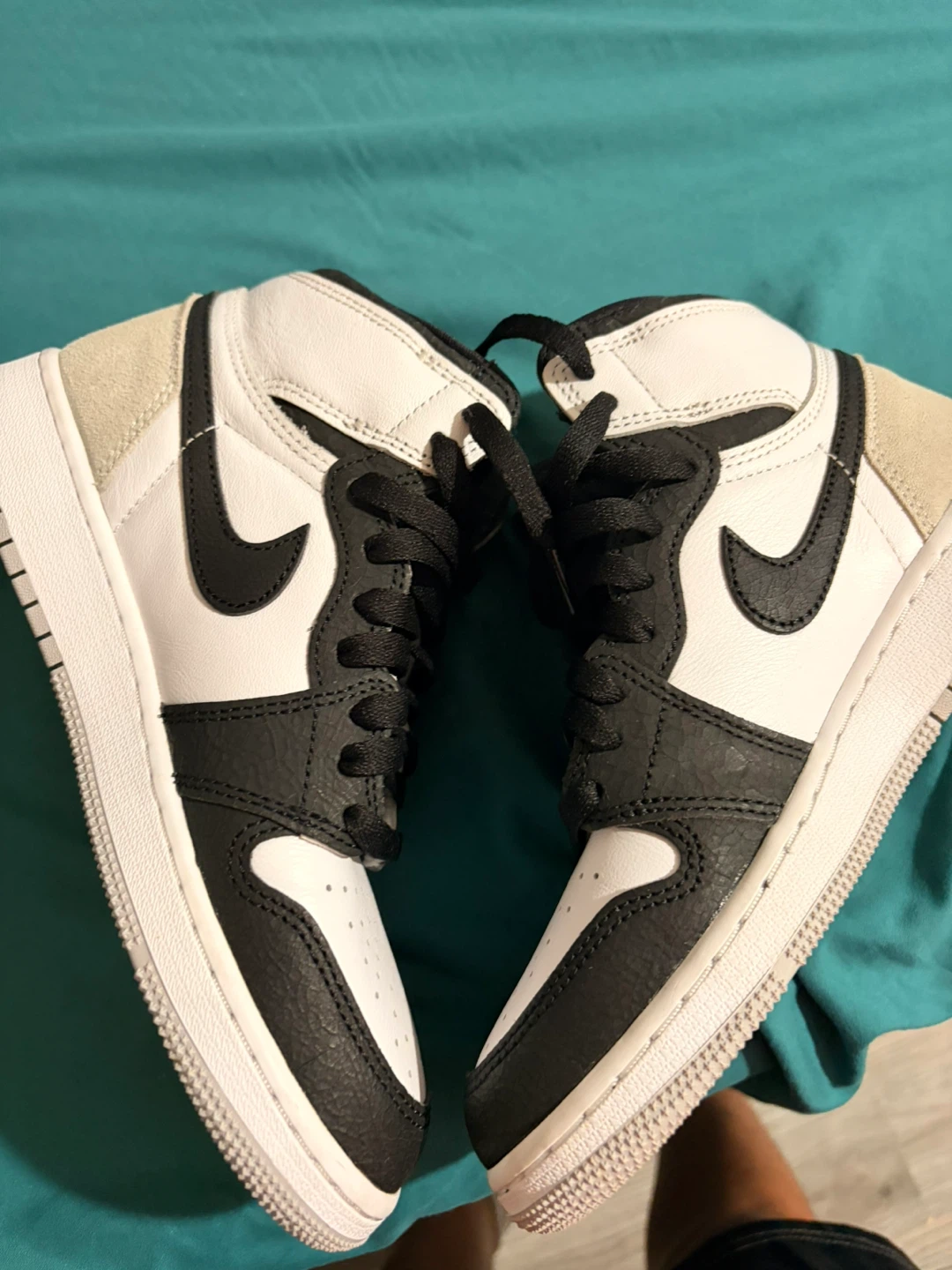 Nike Air Jordan 1 High OG Black White - photo 4