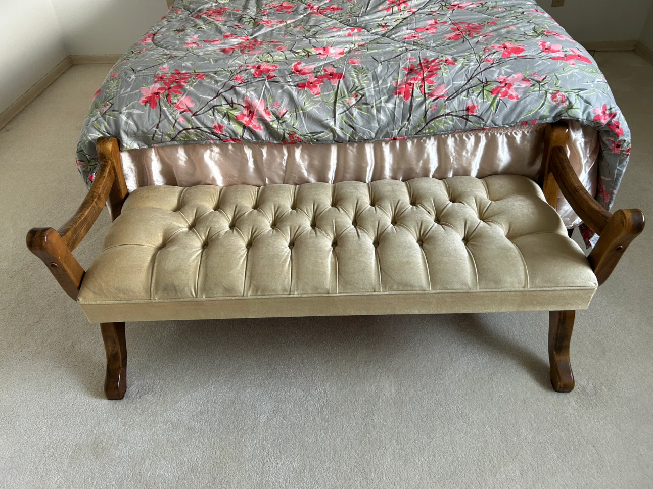 Tufted Upholstered Bench with Wooden Arms