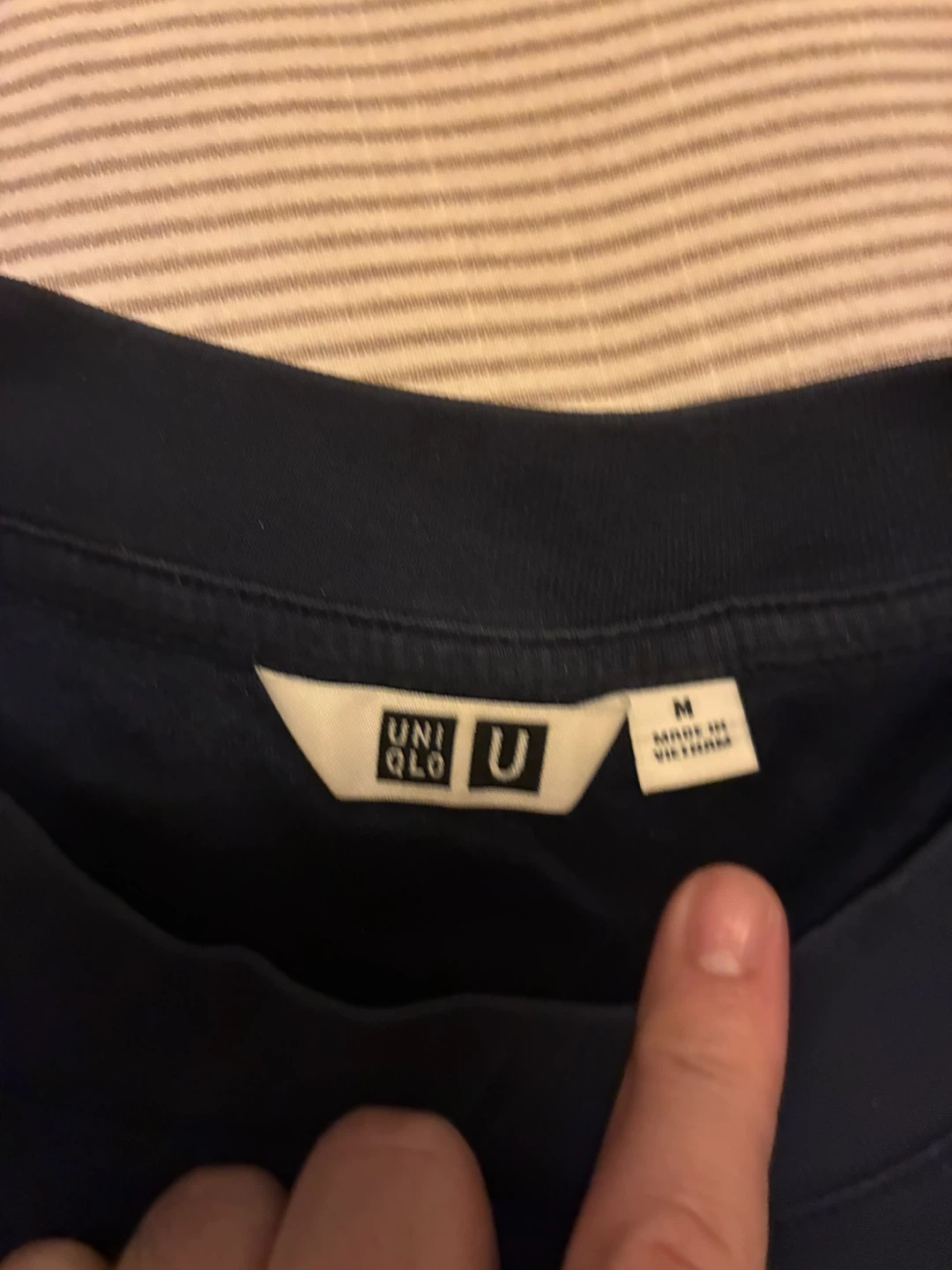 Uniqlo U Navy T-Shirt - photo 2
