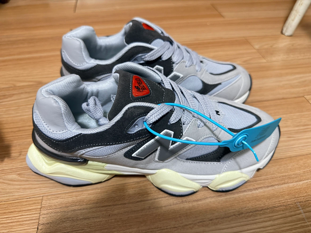 New Balance 9060 Grey Sneakers - photo 3