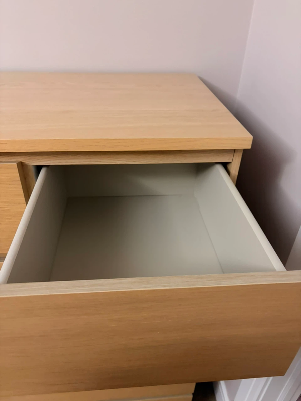 IKEA MALM 6-Drawer Chest – Oak Finish – Excellent Condition - photo 4
