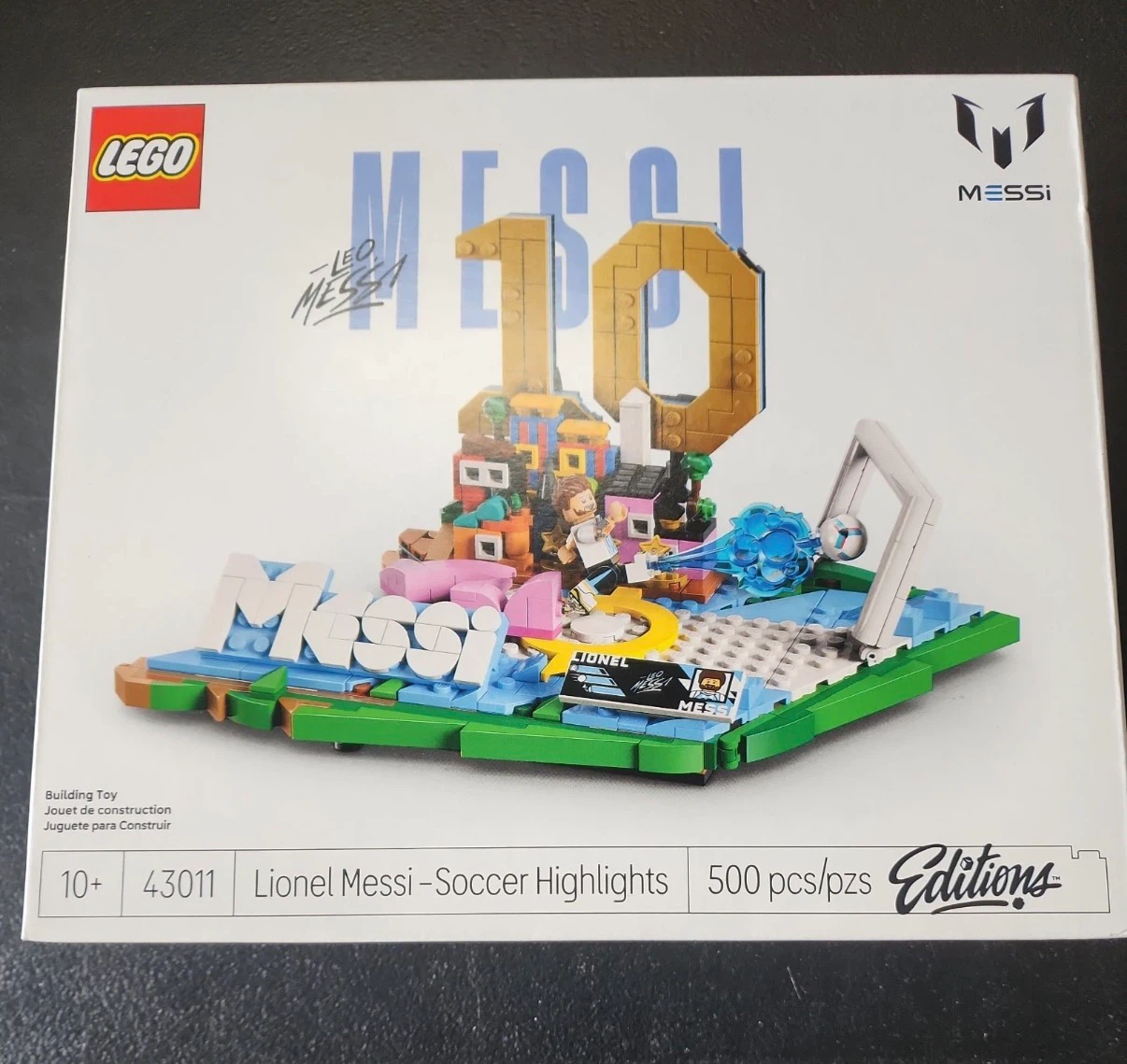 LEGO Lionel Messi Soccer Highlights 43011