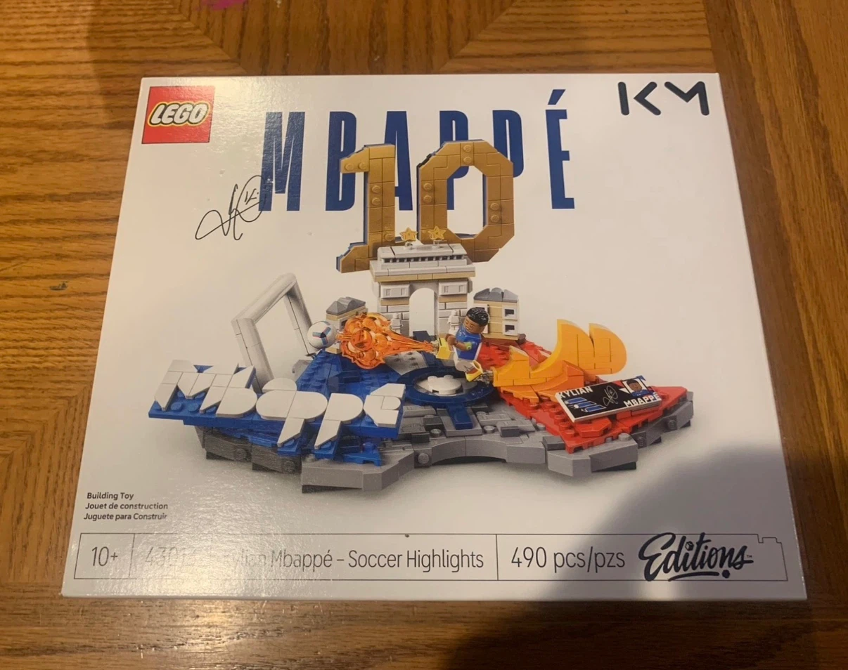 LEGO Kylian Mbappe Soccer Highlights Set