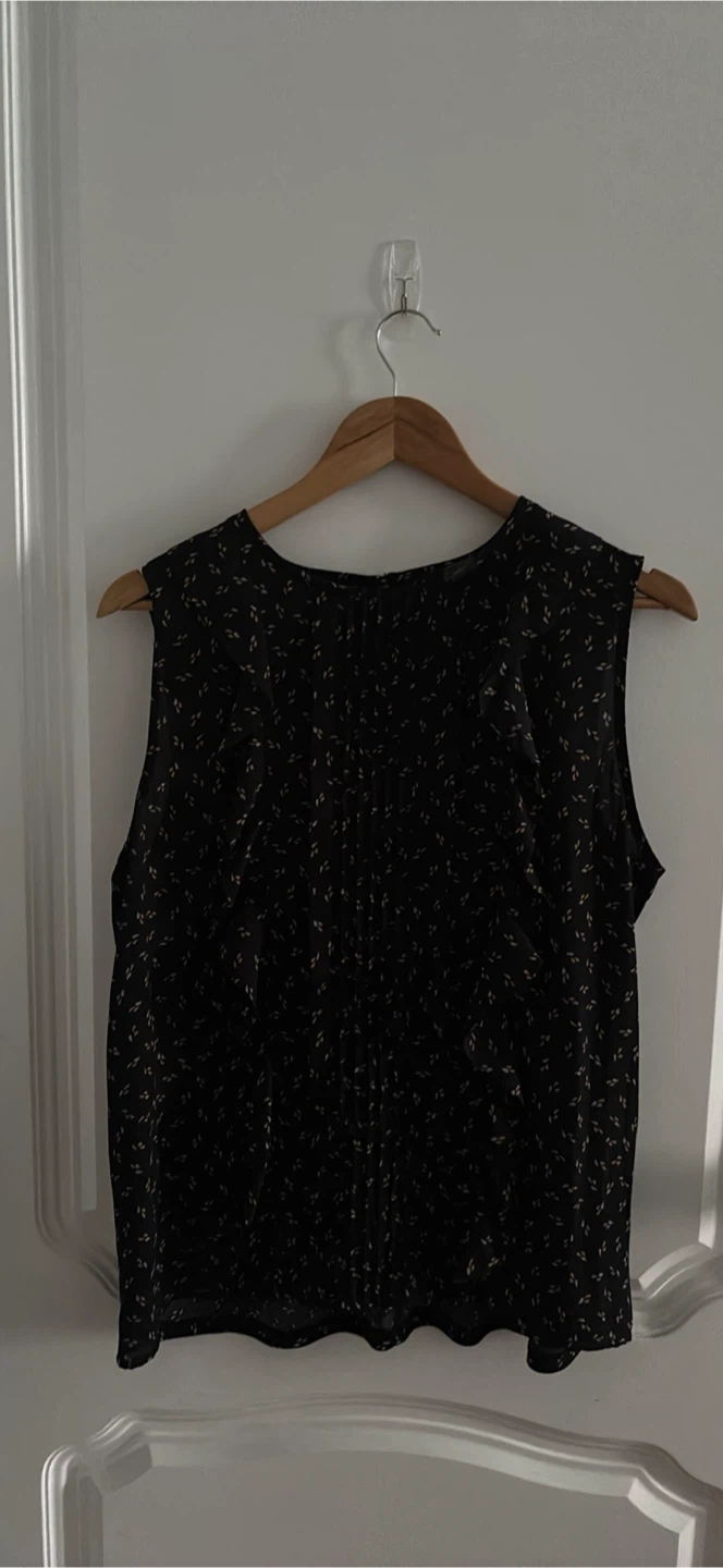 Ann Taylor Sleeveless Ruffle Top - photo 2