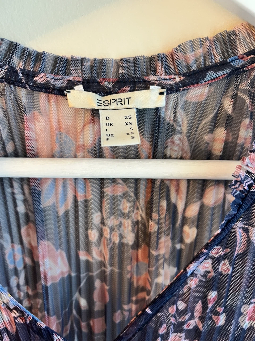 Esprit Floral Pleated Maxi Dress Size XS - photo 3
