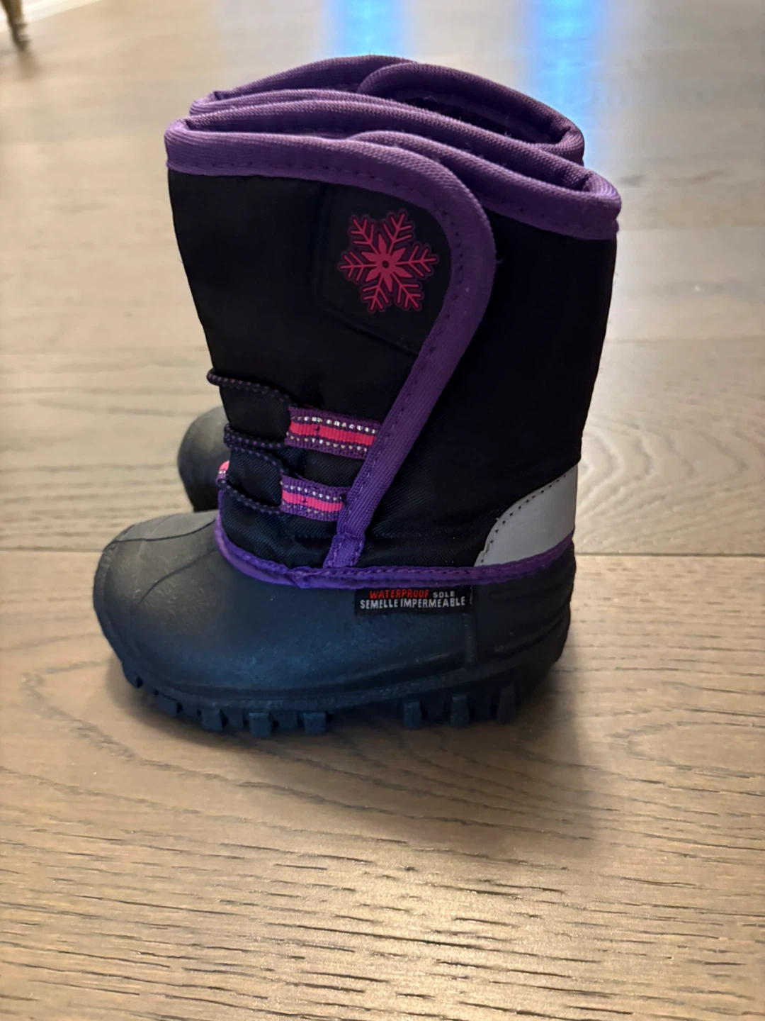 toddler girl warm winter boots sz 6T new ret $96
