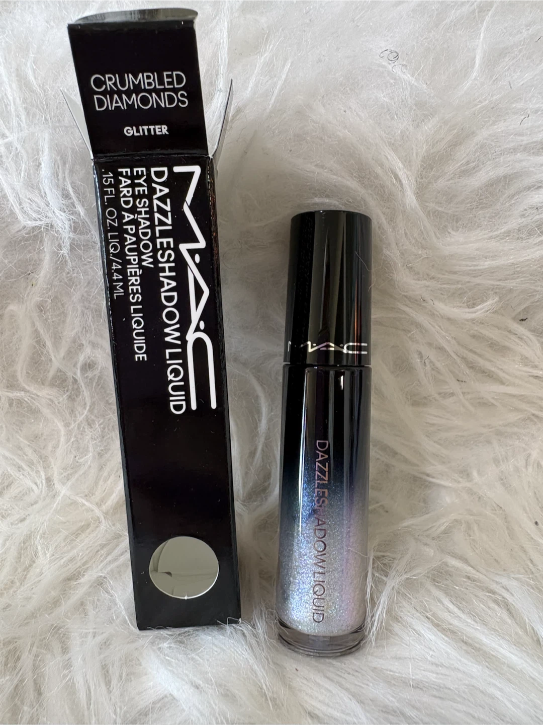 MAC Dazzleshadow Liquid in Crumbled Diamonds