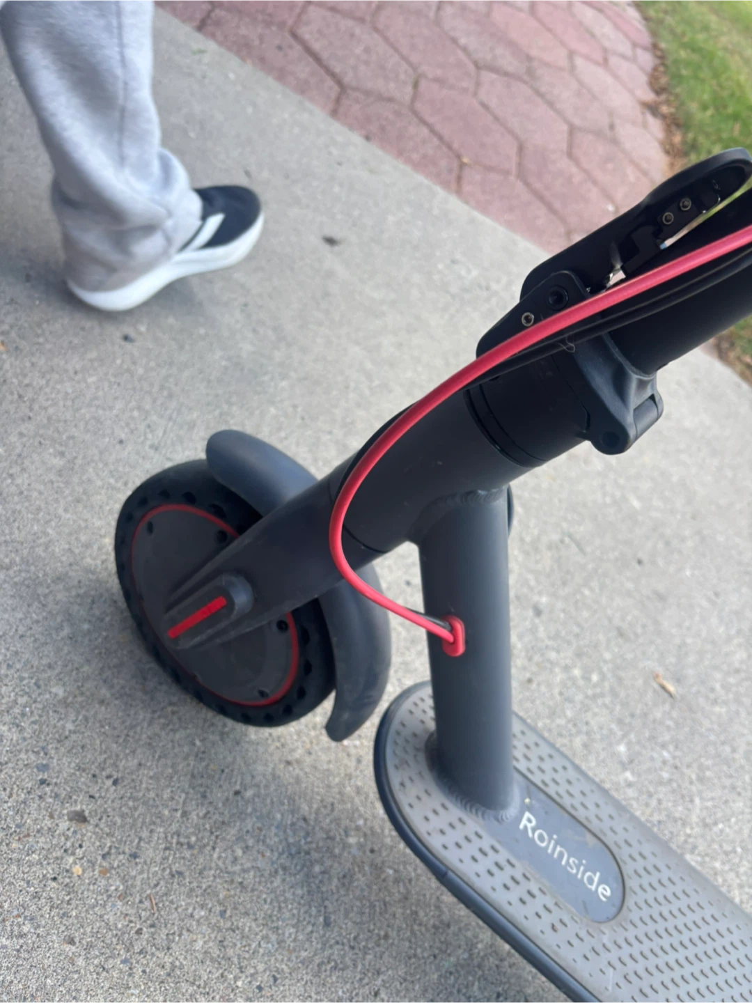 Roinside electric scooter OBO - photo 3