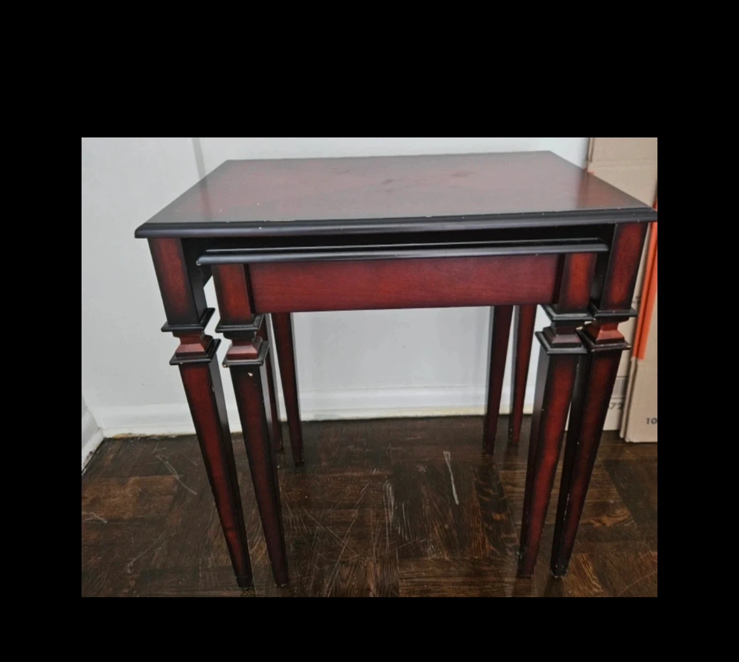Set of two wooden nesting tables