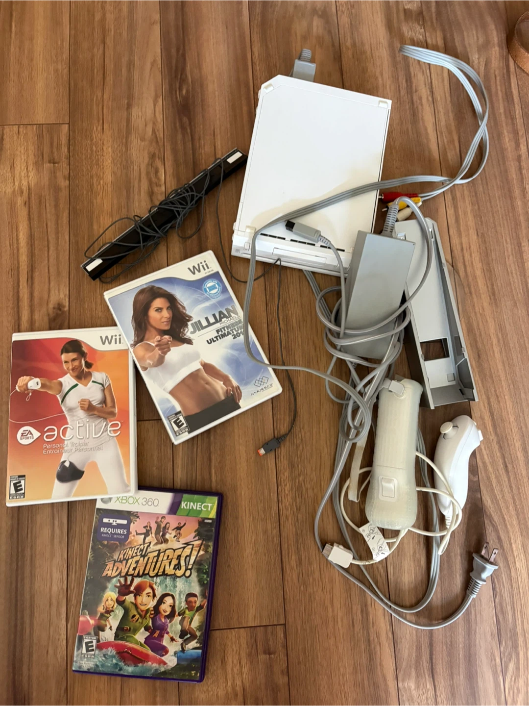 Nintendo Wii Console Bundle with Games