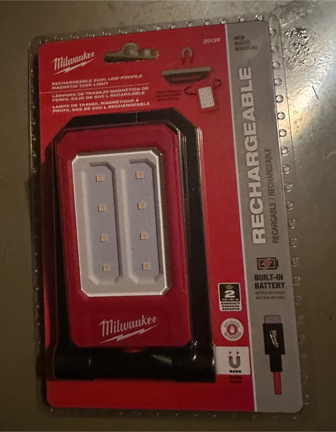 Milwaukee 2013R Rechargeable Magnetic Task Light