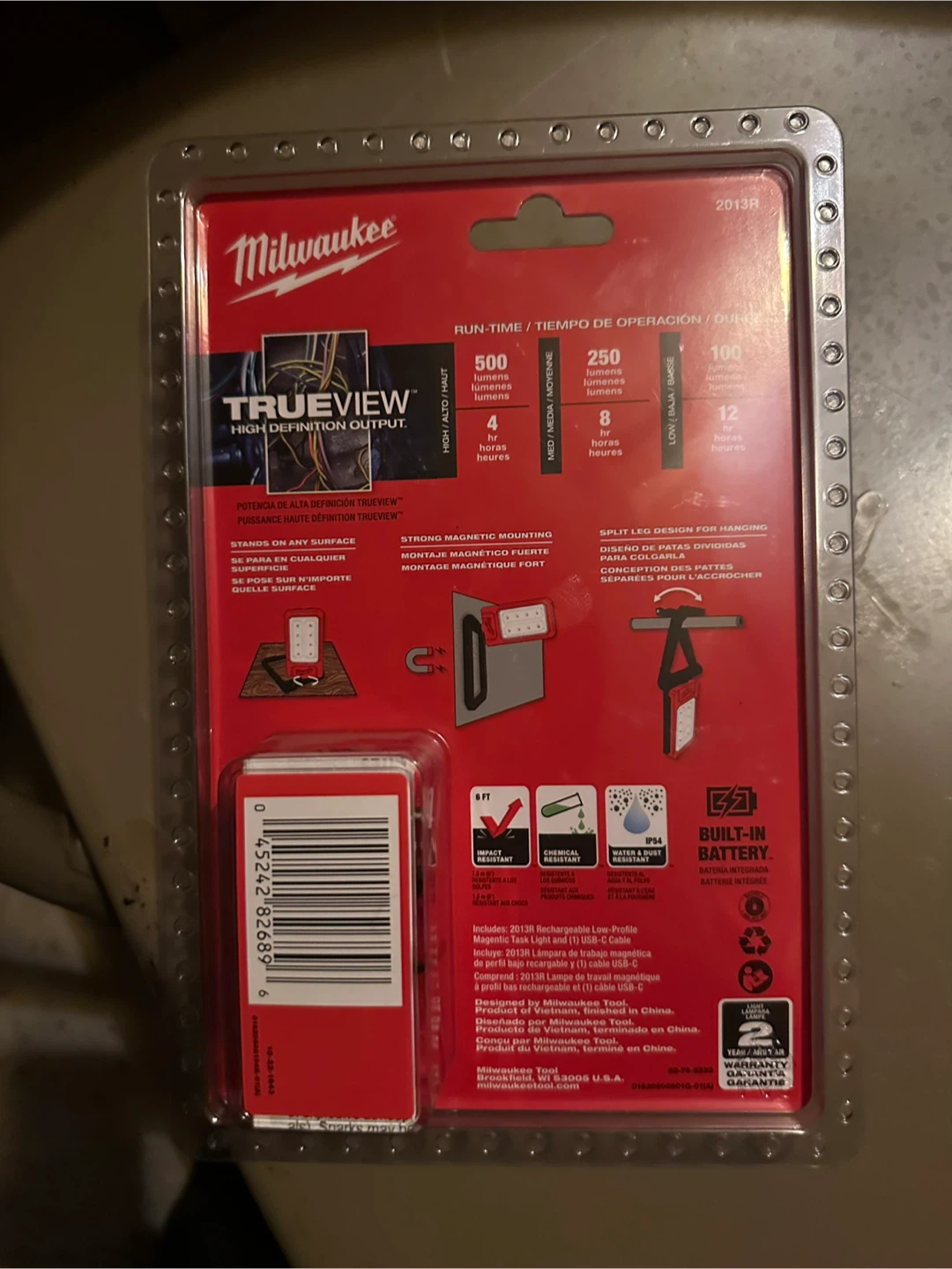Milwaukee 2013R Rechargeable Magnetic Task Light - photo 2