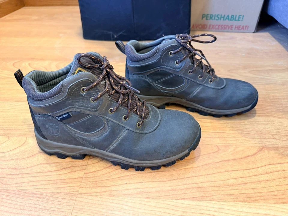 Timberland Hiking Boots Size 5 - photo 2