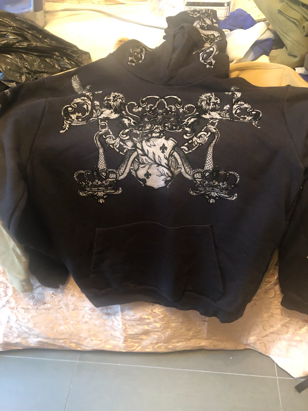 Zara Man Black Graphic Hoodie - photo 3