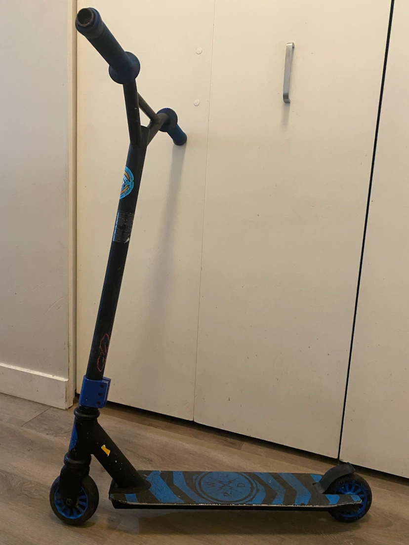 Black and Blue Pro Stunt Scooter