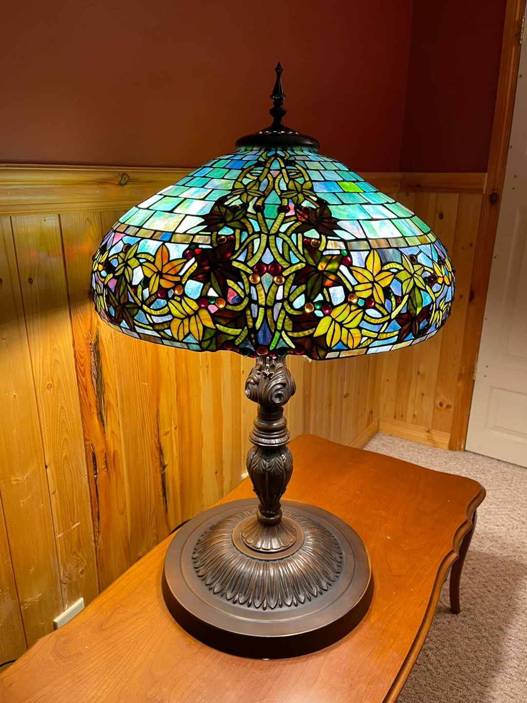 A super stunning Tiffany Style stained glass table lamp - photo 2
