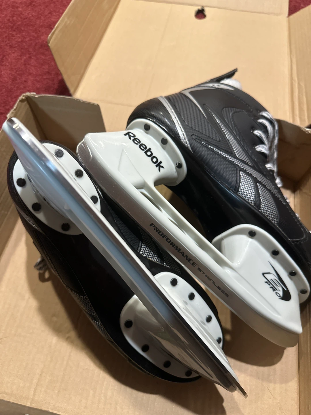 Reebok Ice Skates Size 7 (US size 8.4) - photo 2
