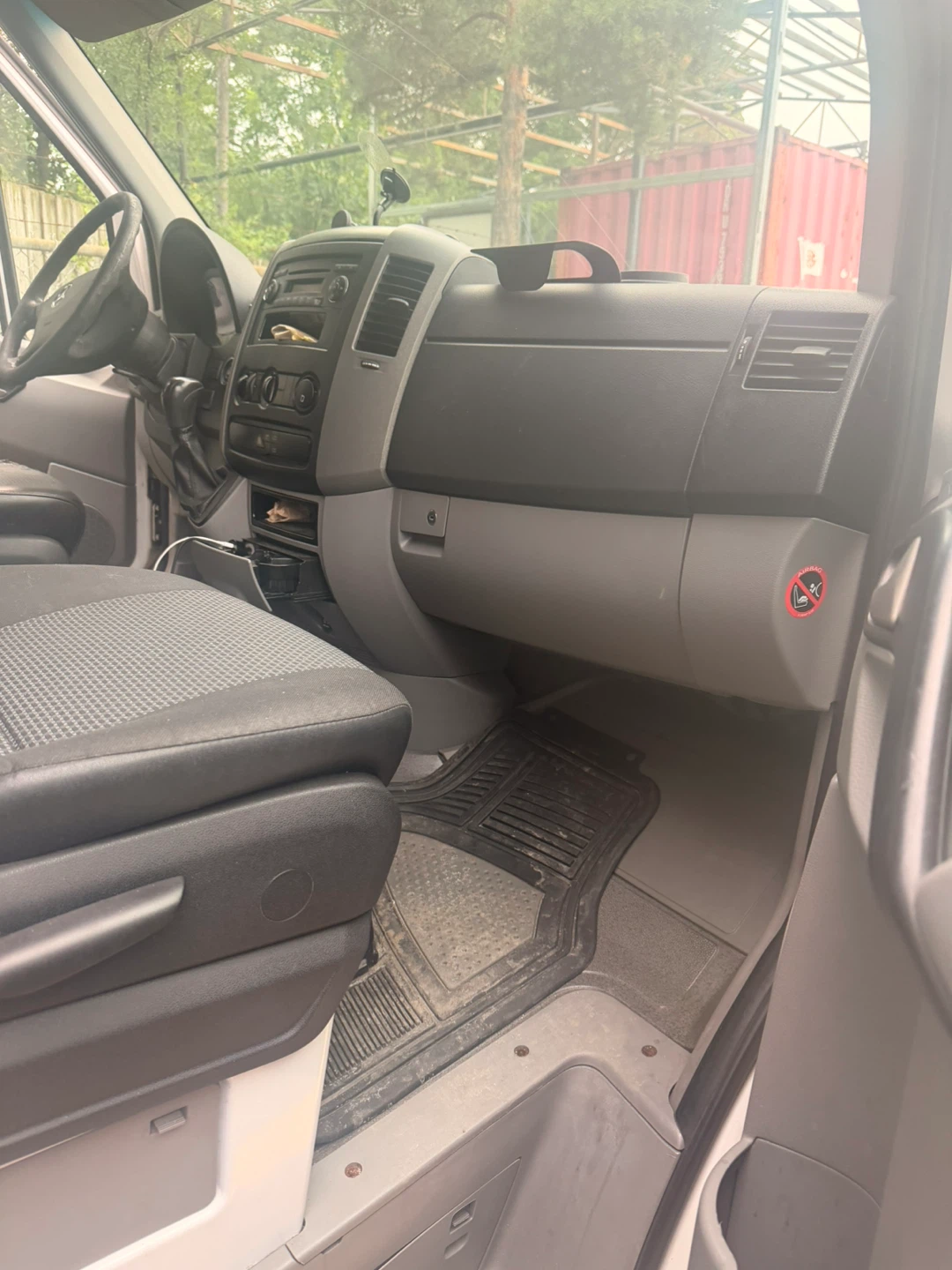 Mercedes-Benz Sprinter Van Driver Side Seat - photo 4