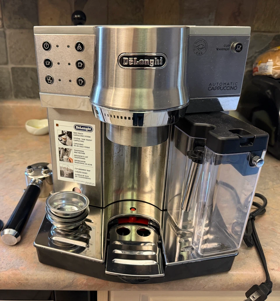 DeLonghi Automatic Cappuccino Machine